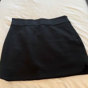Small black Zara skirt — no slit